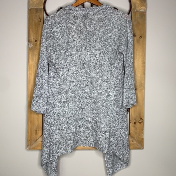 Eileen Fisher Linen lightweight open cardigan - Picture 4 of 6